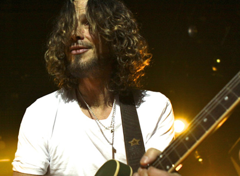 Seis coisas que aprendi vendo Chris Cornell fazer covers de músicas de outras pessoas